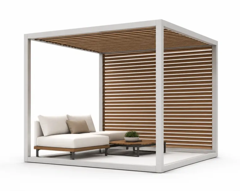 Louvered privacy wall